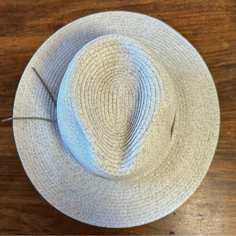 NWOT Vince Camuto Paper Fedora Hat - One Size
